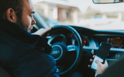 How to create a company policy to address distracted driving